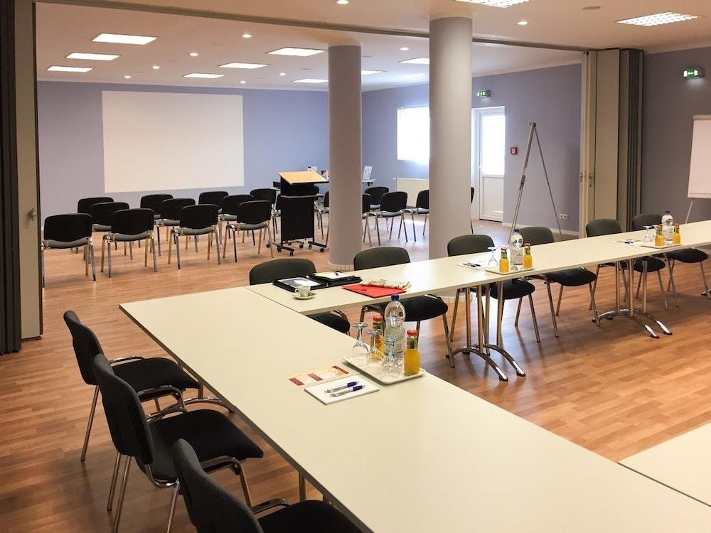 Kempe Komfort Plus Hotel Solingen Kültér fotó